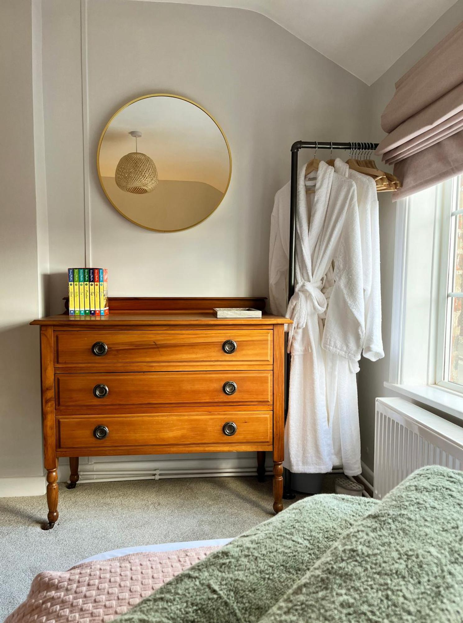 Boutique Style Cosy Cottage Ellesmere Exterior photo